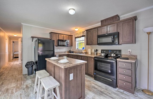 Cassopolis Cottage | Cozy Cassopolis Retreat on Little Fish Lake!