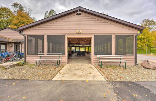 Cassopolis Cottage | Cozy Cassopolis Retreat on Little Fish Lake!