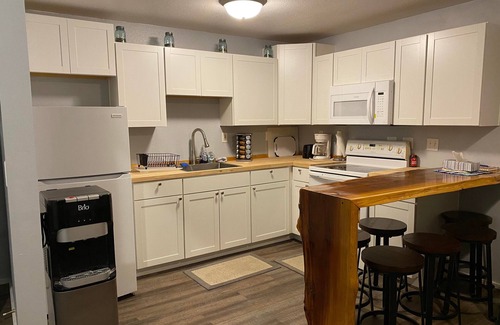 Ketchikan Apartment | Cozy, clean, lodging located a few minutes walk from Knudson Cove Marina.