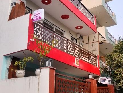 Sector 39 Apartment | cozy corner