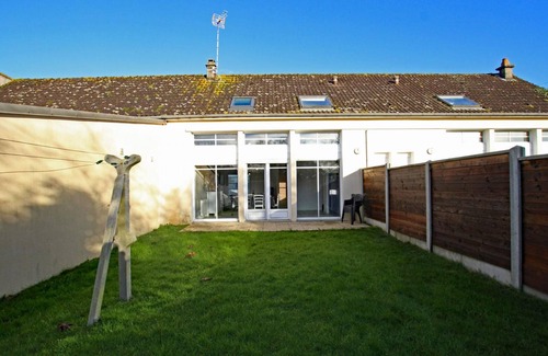 Liesville-sur-Douve Cottage | Cozy Cottage in Regional Park, Near D-Day Beach, Sleeps 4.
