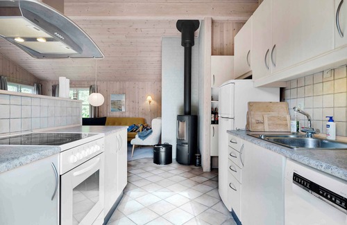 Dannemare House | Cozy cottage in a quiet area close to the beach