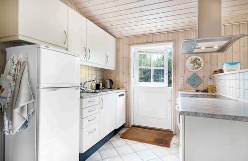 Dannemare House | Cozy cottage in a quiet area close to the beach