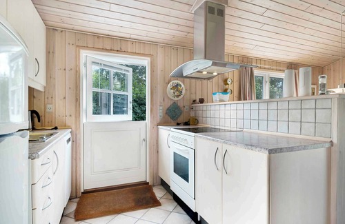 Dannemare House | Cozy cottage in a quiet area close to the beach