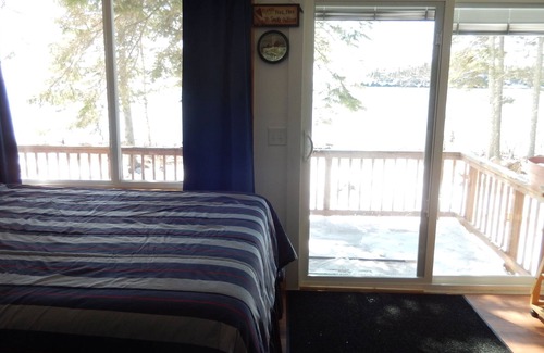 Grand Marais Cottage | Cozy Cottage on Shore of Lake Superior and the Flute Reed River