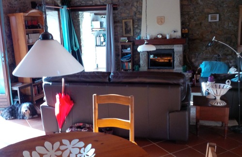 Yvias House | Cozy country home with garden in a quiet location, 10 km from the beach