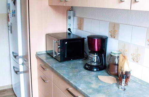 Jena-Nord Apartment | Cozy domicile above the rooftops of Jena with Netflix access