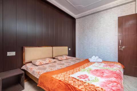 South West Apartment | Cozy Flats Bnb 2 BHK Flat,Near Airport Delhi 303