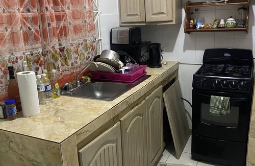 Montego Bay House | Cozy get away spot which is 3 minutes away from the beach.