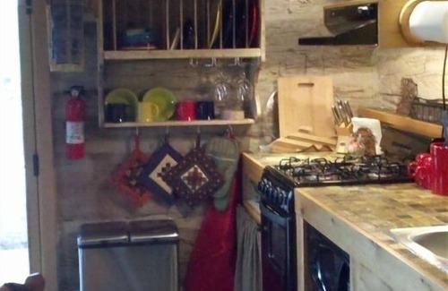 Bozeman Cabin | Cozy Historic Montana Cabin Fully Restored Eco-Friendly