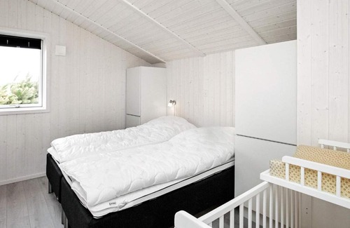 Vejers House | Cozy holiday home in Vejers Strand with Sea nearby