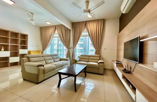 Impiana Apartment | Cozy Home 1-9pax near MSU, Stadium Shah Alam Sec13
