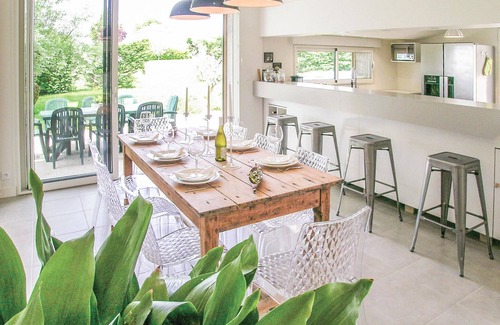Saint-Aubin-de-Cadelech House | Cozy home in St.Aubin de Cadeleche