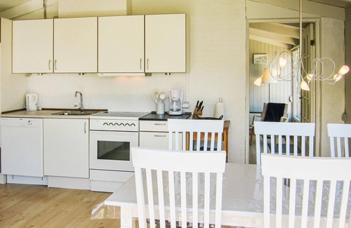 Sandvig House | Cozy home in Allinge with WiFi