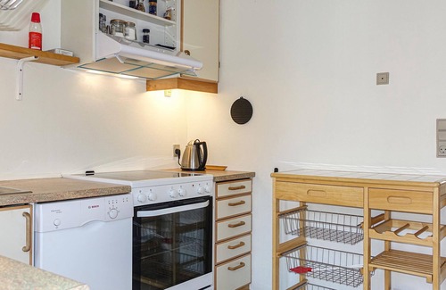 Sandvig House | Cozy home in Allinge with kitchen