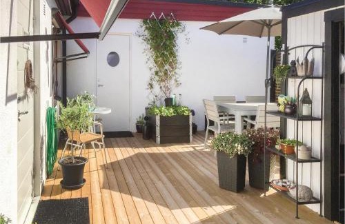 Borgholm House | Cozy Home In Borgholm With Wifi