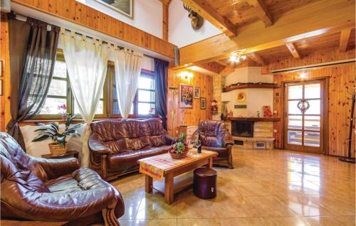 Cujica Krcevina House | Cozy Home In Cujica Krcevina