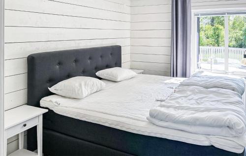 Vittaryd House | Cozy Home In Dörarp With Sauna