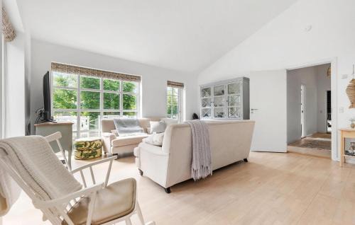 Gilleleje House | Cozy Home In Dronningmølle With Wifi