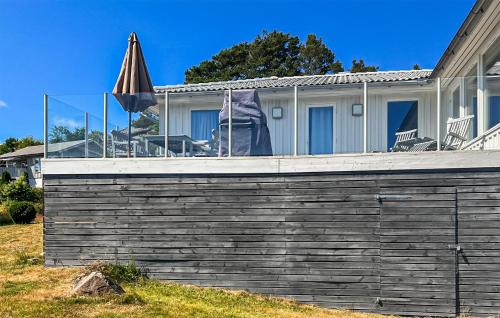 Fjallbacka House | Cozy Home In Fjällbacka With Kitchen