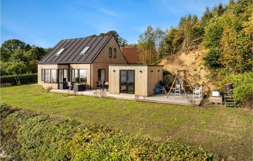 Fredericia House | Cozy Home In Fredericia With Wifi