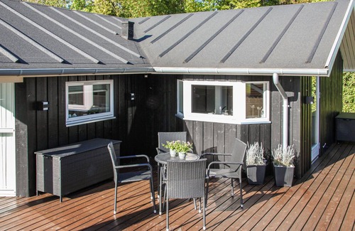 Frørup House | Cozy home in Frørup with kitchen