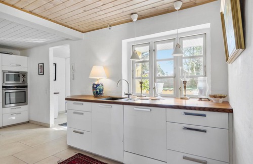 Smidstrup Strand House | Cozy home in Gilleleje