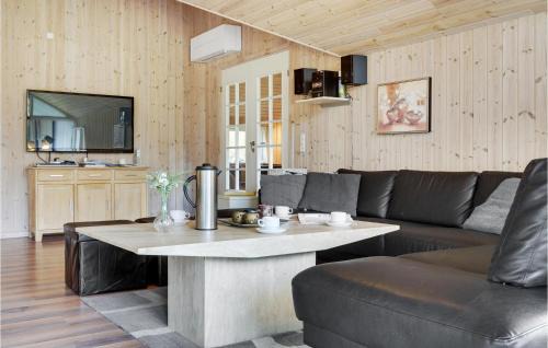 Idestrup House | Cozy Home In Idestrup With Sauna