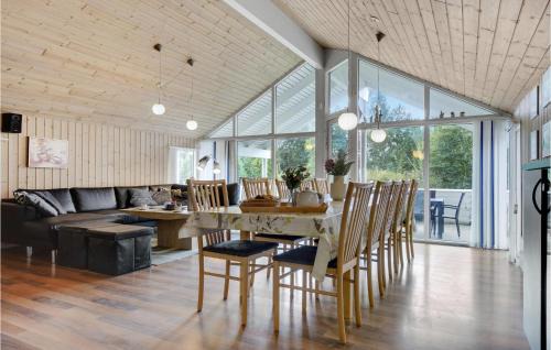 Idestrup House | Cozy Home In Idestrup With Sauna