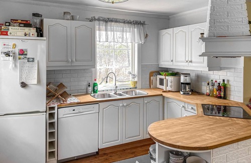 Klintehamn House | Cozy home in Klintehamn with WiFi