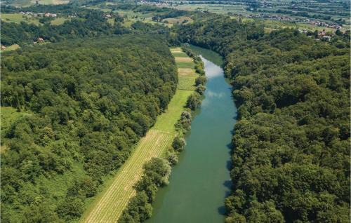 Krasic House | Cozy Home In Krasic With Sauna