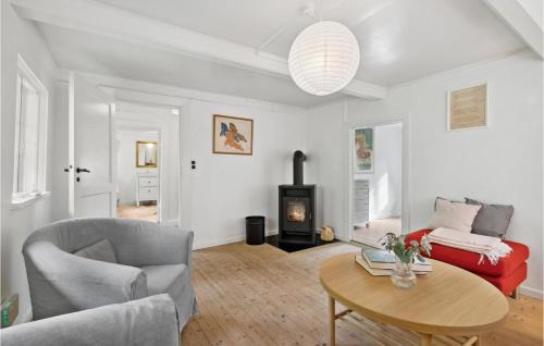 Naestved House | Cozy Home In Næstved With Kitchen