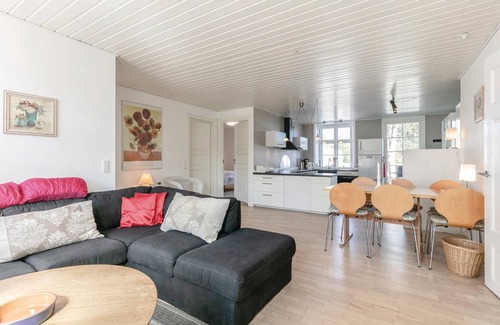 Østermarie House | Cozy home in østermarie with WiFi