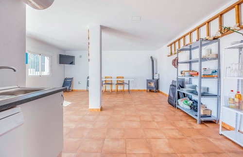 Pontons House | Cozy home in Pontons with WiFi