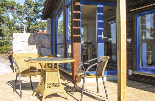 Risor House | Cozy home in Risør with sauna