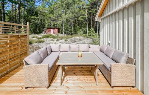 Saffle Municipality House | Cozy Home In Säffle With Lake View