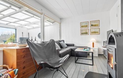 Sjllands Odde House | Cozy Home In Sjællands Odde With Wifi