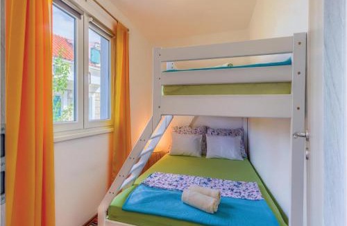 Sestanovac House | Cozy Home In Zezevica With Sauna