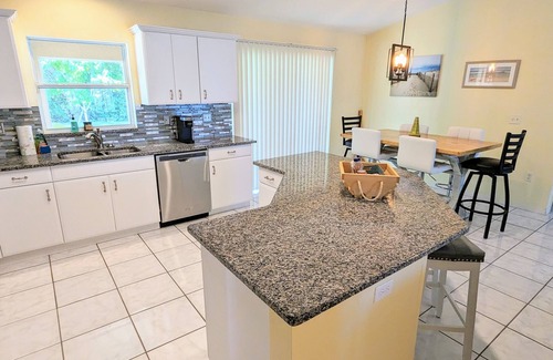 Trafalgar House | Cozy home quiet area, short drive to the beach. Perfect for traveling nurse