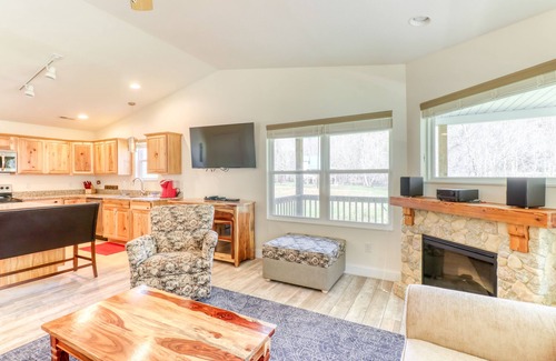 Whittier Cottage | Cozy home w/deck, fireplace & hot tub - riverfront access