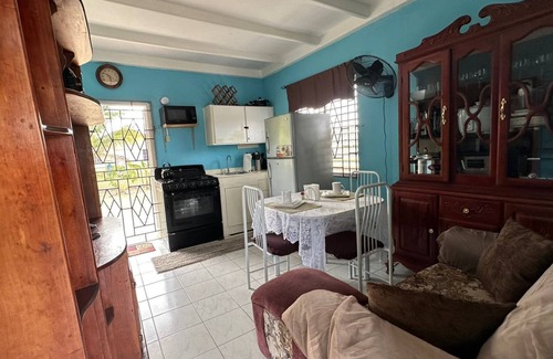 Spring Village House | Cozy home with lot of spaces, 15 minutes away from the town. n