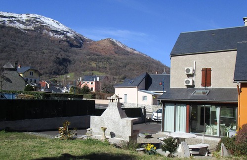 Pierrefitte-Nestalas House | Cozy house fenced garden 600m2 10kms from CAUTERETS 20k ms in Lourdes