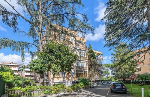 Monteverde Nuovo Apartment | Cozy house in quiet green area with parking and FREE Wi-Fi.