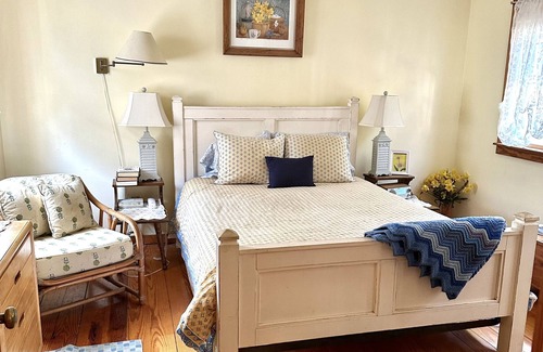 Siasconset House | Cozy house in sconset village. Minutes to town and beach.