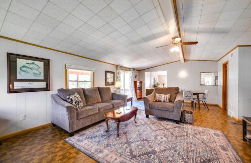 Mattawana House | Cozy Huntingdon Escape 19 Mi to Penn State Univ!