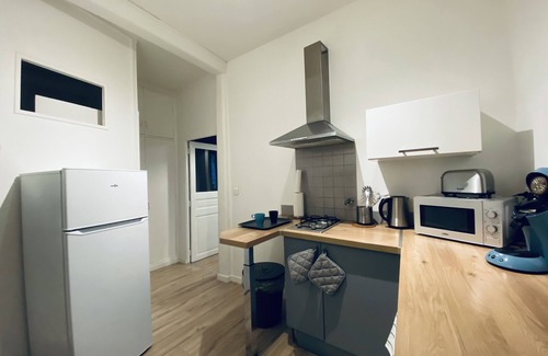 Clermont Ferrand City Centre Apartment | π Cozy is not central plateau π