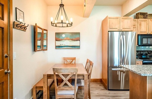 Ketchum Condo | Cozy Ketchum Condo - Walk to Everything!