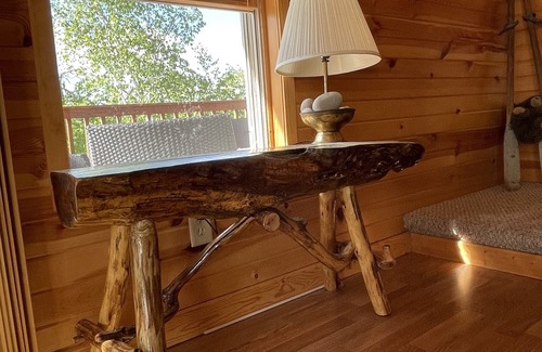 Gordon Cabin | Cozy lake cabin, enjoy fall colors on the deck overlooking the lake!