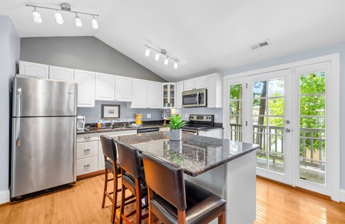 Sherrills Ford House | Cozy Lakefront Home w/Firepit & Covered Dock