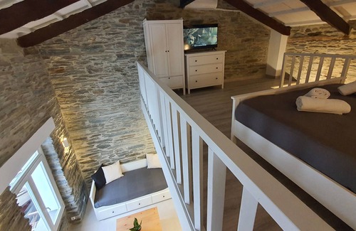 Paleopolis Apartment | Cozy Loft in Chora of Andros 1 min from the main beach!